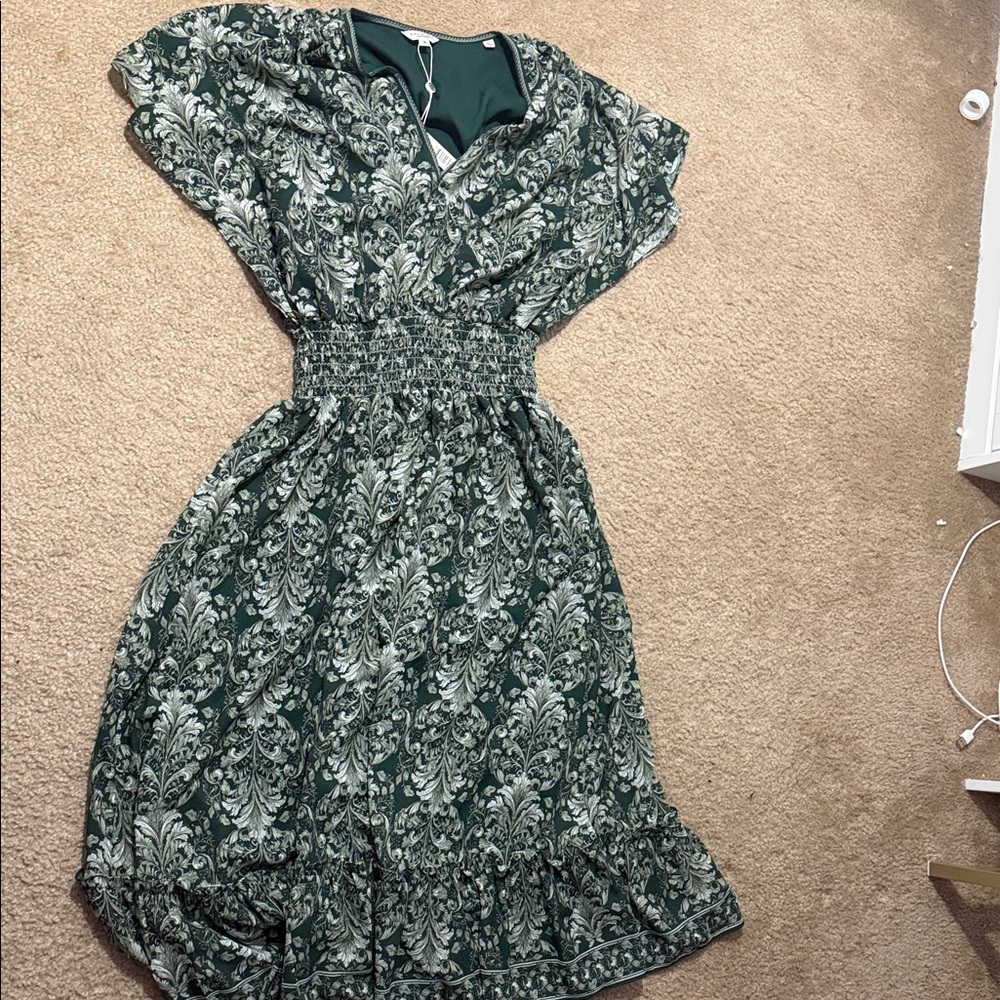 Max Studio Dark Green Floral Smocked-Waist Midi Dress